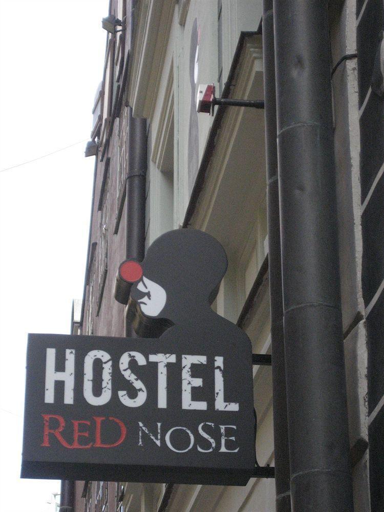 Red Nose Hostel With Self-Check In ريغا المظهر الخارجي الصورة