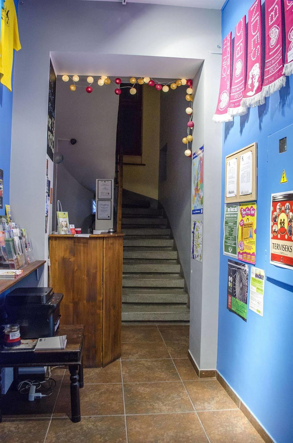 Red Nose Hostel With Self-Check In ريغا المظهر الخارجي الصورة